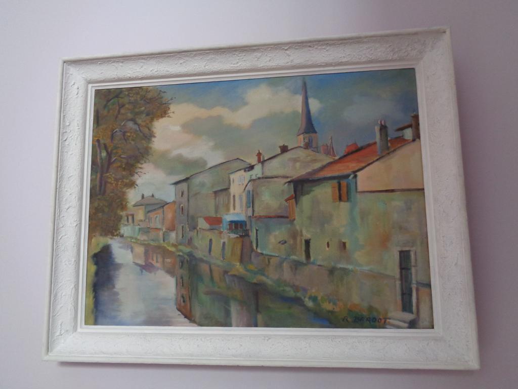 Hotel De Montaulbain Verdun-sur-Meuse Bagian luar foto