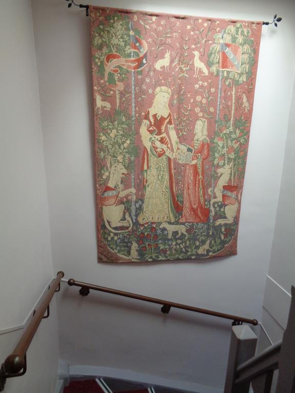 Hotel De Montaulbain Verdun-sur-Meuse Bagian luar foto